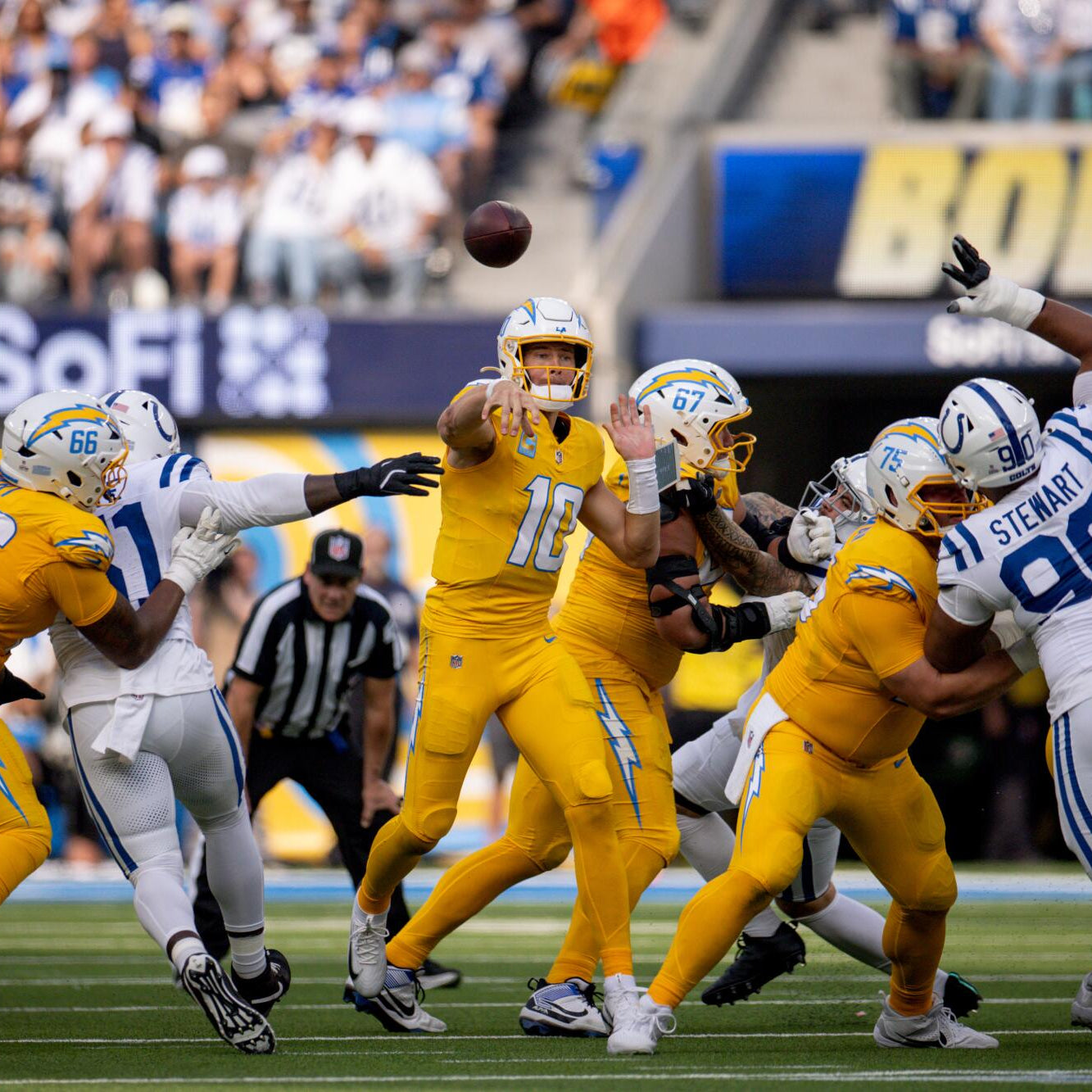 LA Chargers Jersey Yellow